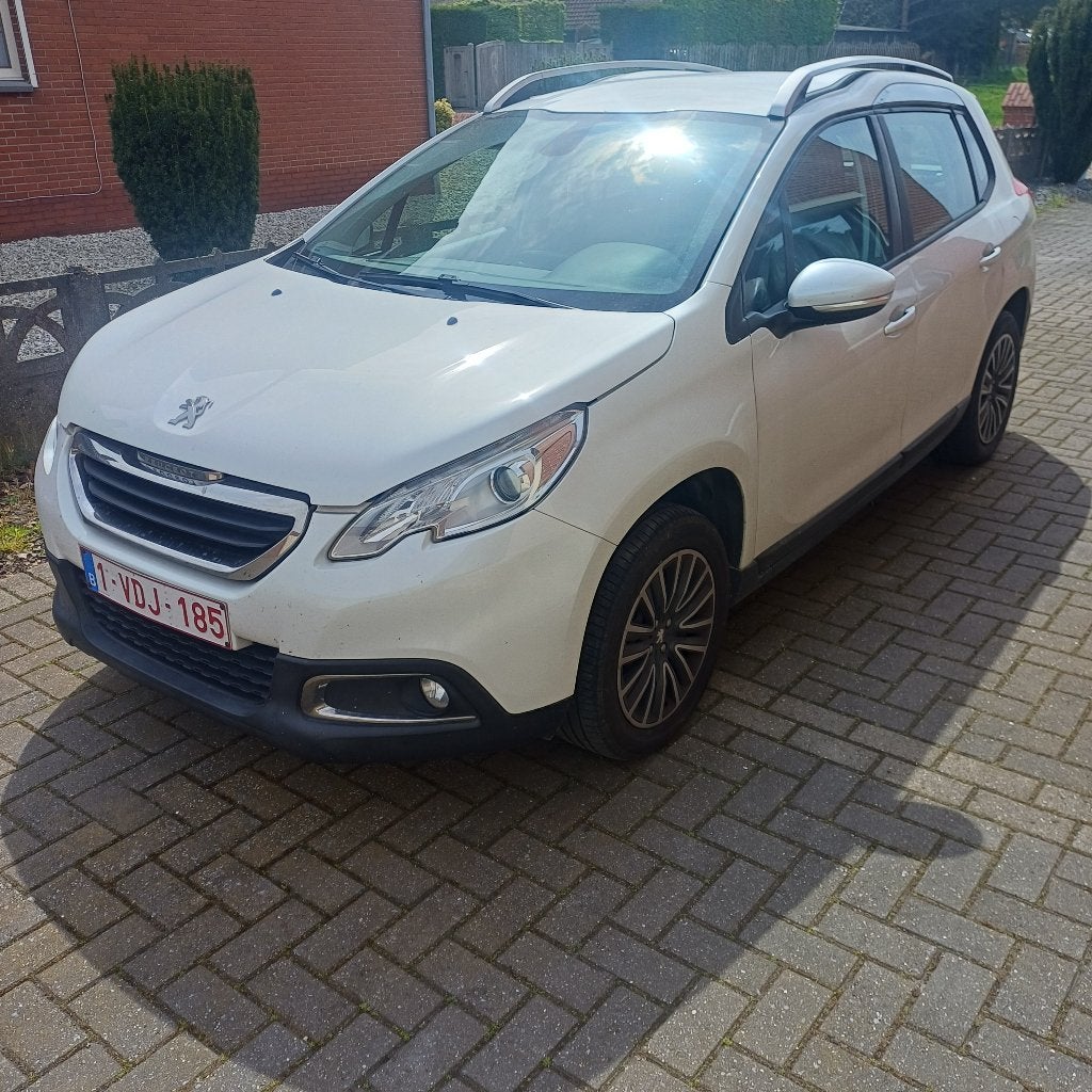 Peugeot 2008 automaat 1.2 Benzine, Autos, Peugeot, Particulier, ABS, Airbags, Air conditionné, Bluetooth, Cruise Control, Isofix
