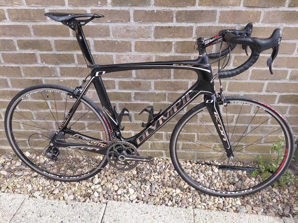 Vélo de route entièrement en carbone//Campagnolo Chorus 11//, 57 à 61 cm, Comme neuf, Enlèvement, 28 pouces