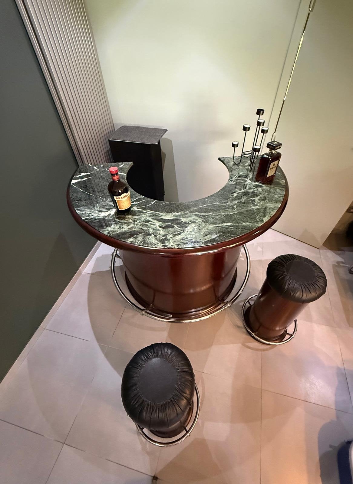 Bar met stoelen, Antiek en Kunst, Ophalen