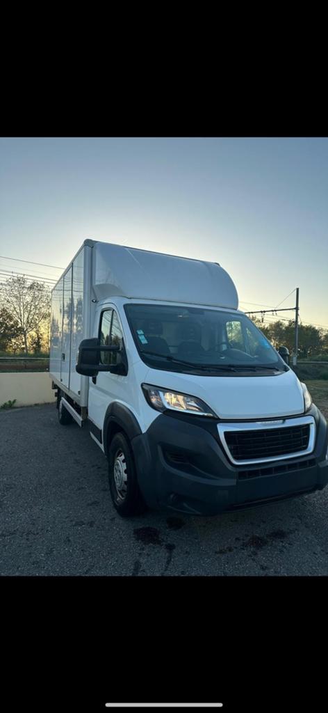 Peugeot Boxer 2017 • 163 PK • 162.000 km •, Voorwielaandrijving, 4 deurs, Wit, Leder