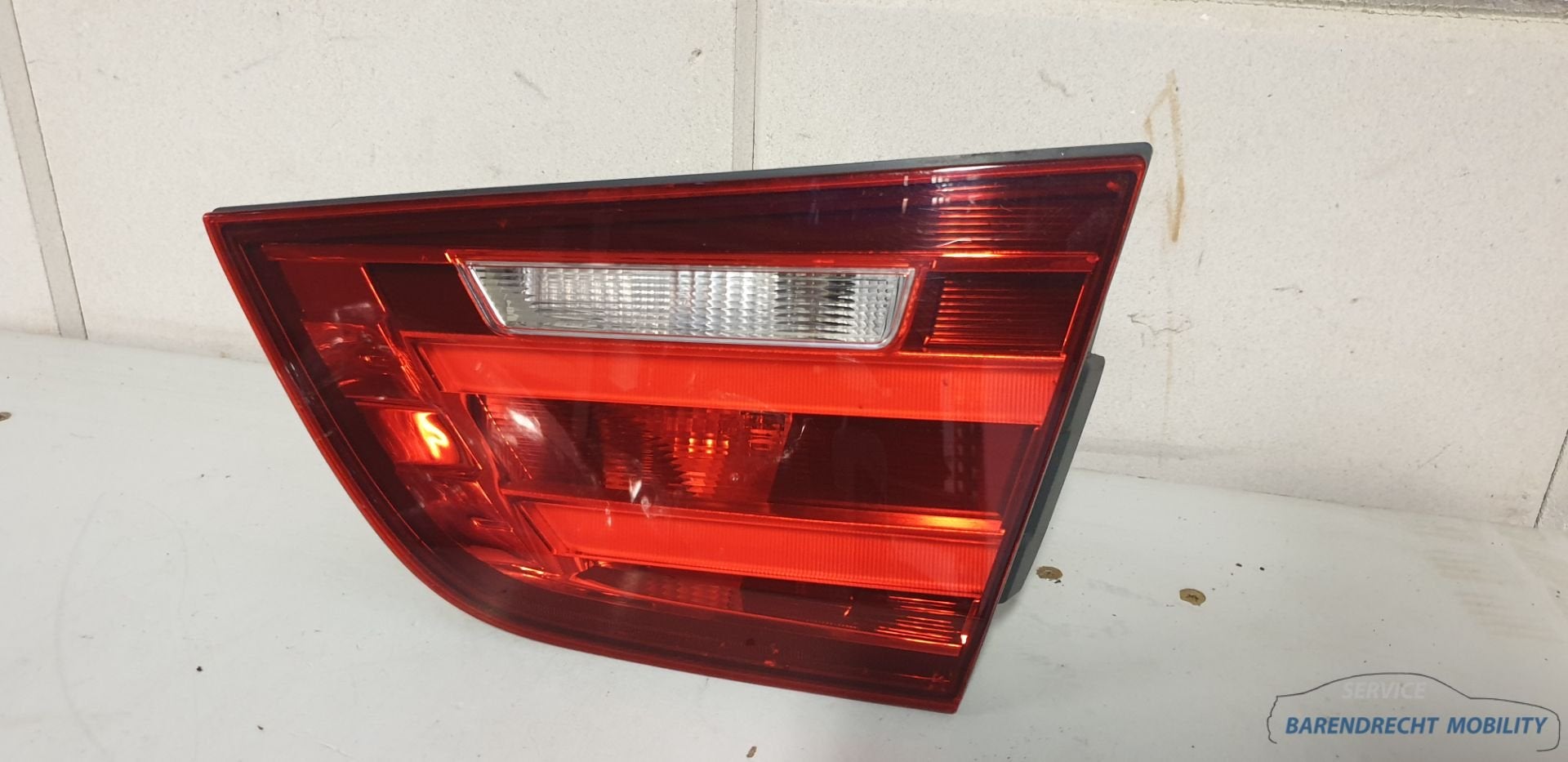 Feu arri re BMW s rie 3 GT F34 7286034 droit c t conducteur, Petuelring 130
80788  Munich, DE, Info@bmw.de, Utilisé, BMW