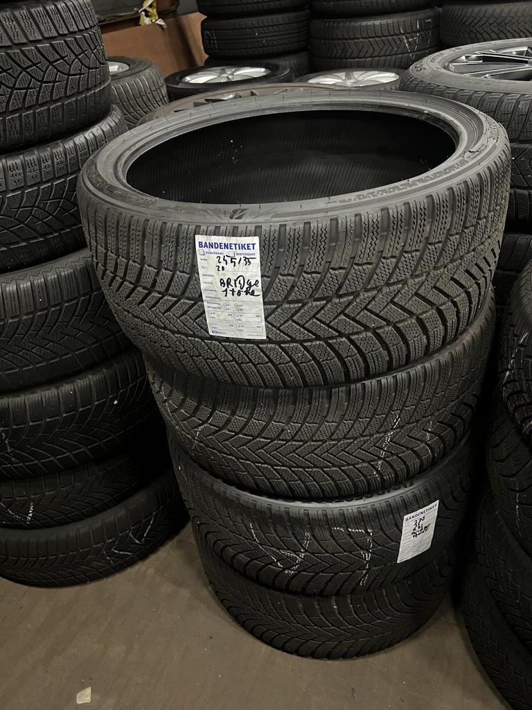 Breedset banden winter 255/35R21 en 275/35R21, Auto-onderdelen, Banden en Velgen, Ophalen, Gebruikt, 255 mm, -