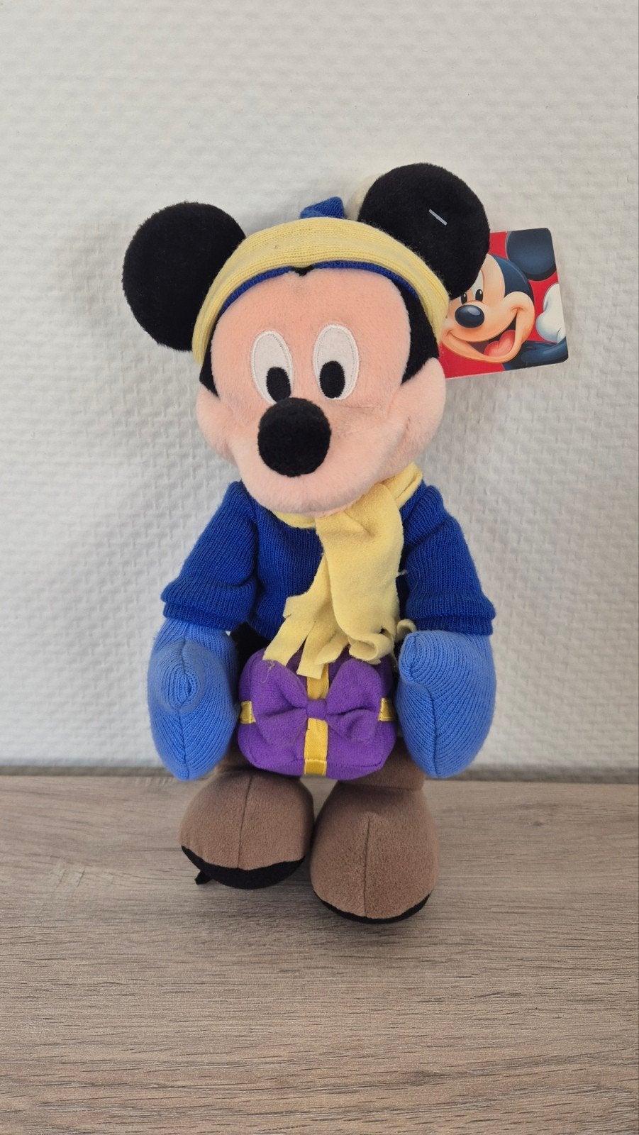 Peluche Disney - Édition d'hiver de Mickey Mousse, Souris, Disney, Avec vêtements ou accessoires, Comme neuf