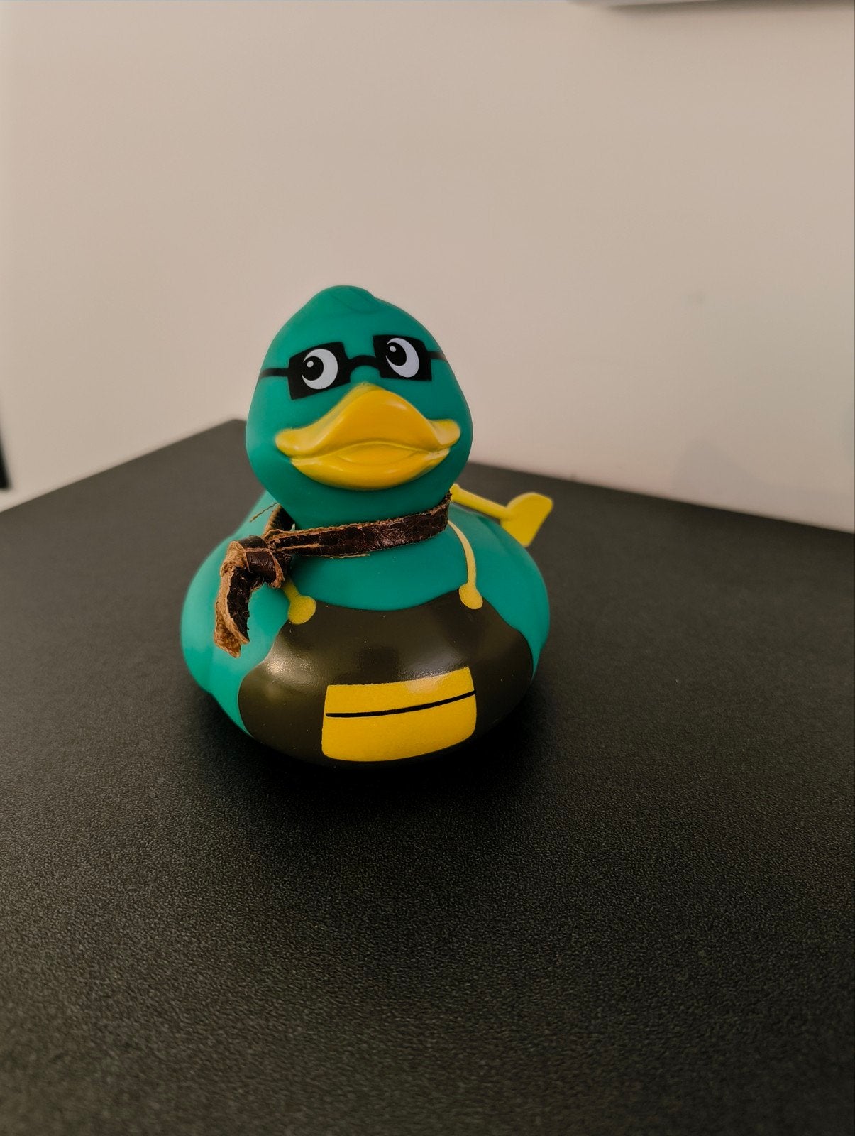 Quackers Turquoise Badeend met Schort en Bril, Ophalen of Verzenden, Badeend