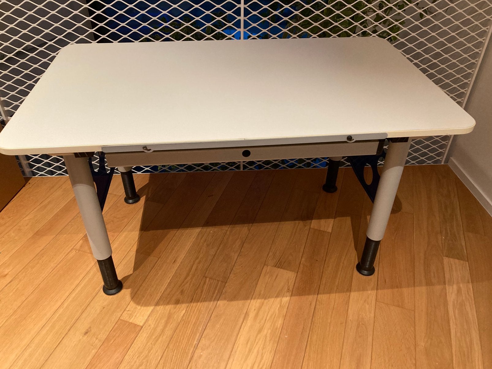 Bureaux enfants et caissons, Enlèvement, Utilisé, Table