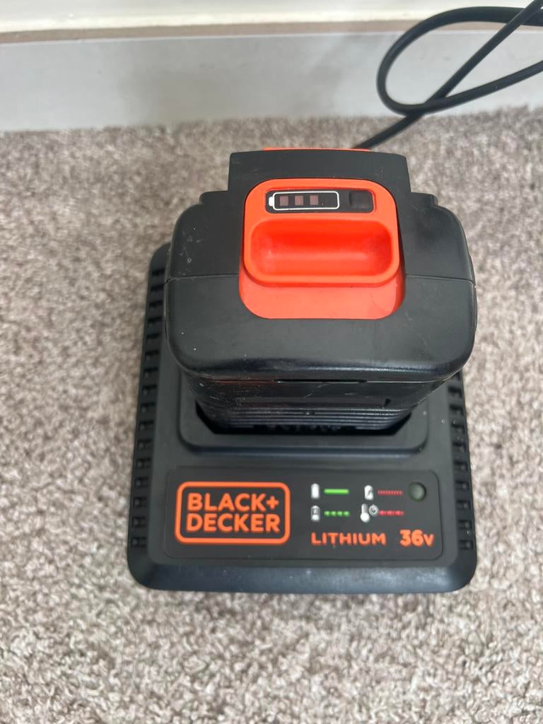 Batterie Chargeur Black&decker, Enlèvement, Utilisé