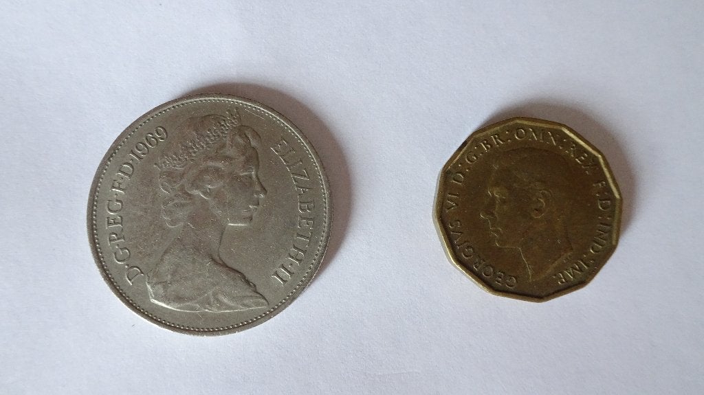 ancienne pièce de monnaie ANGLETERRE, Enlèvement ou Envoi