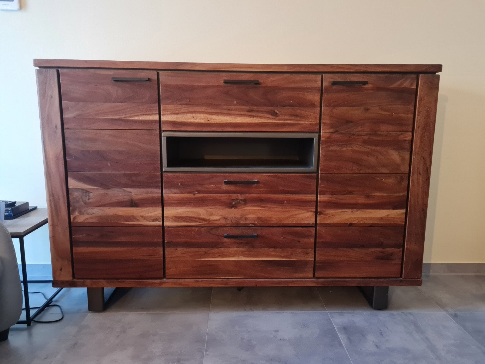 Buffet Chris Oliver bois massif, Avec tiroir(s), 25 à 50 cm, Comme neuf, Enlèvement