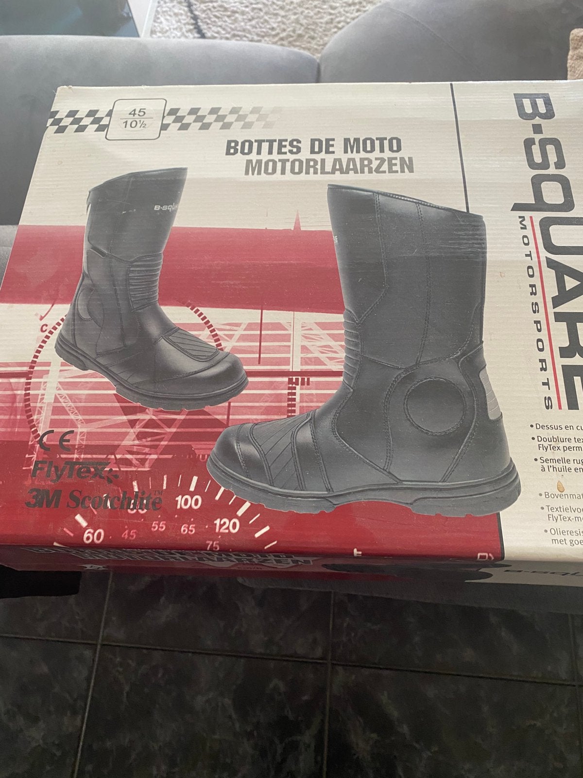 Motorbotten met twee paar kousen, Motos, Vêtements | Vêtements de moto, Enlèvement, Neuf, sans ticket, Hommes, Bottes