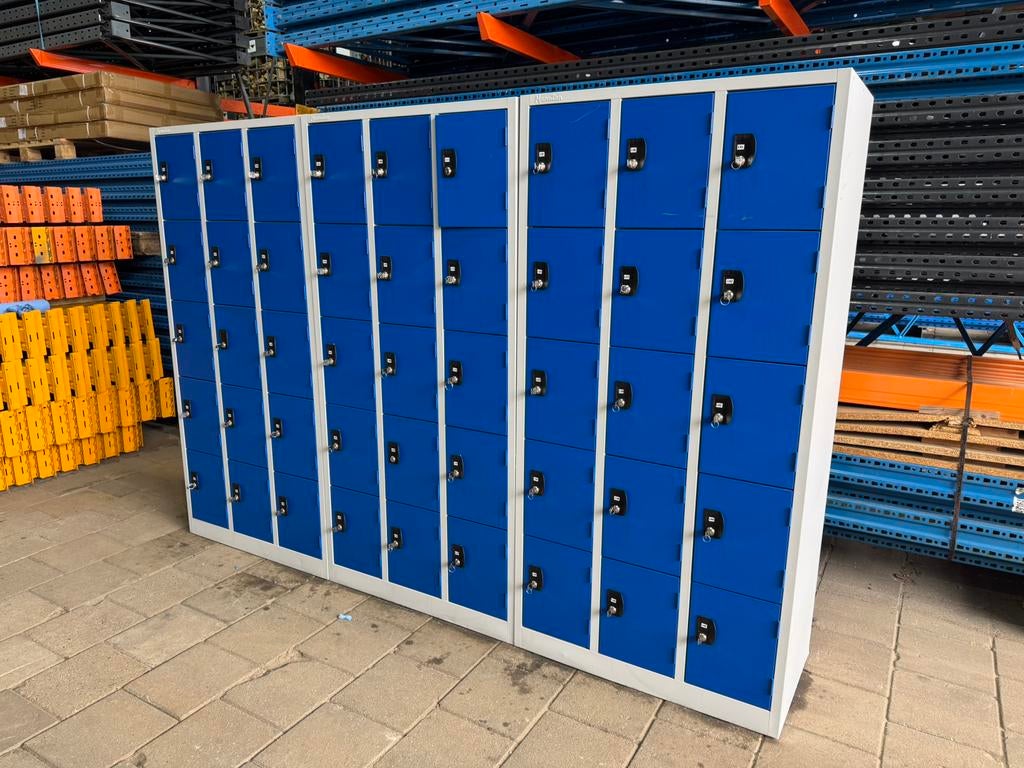 Profesionele 15 deurs lockerkasten - kluisjes, Enlèvement