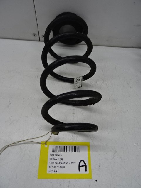 SCHROEFVEER ACHTER Fiat Tipo (356S) (01-2015/10-2020), Gebruikt, Fiat