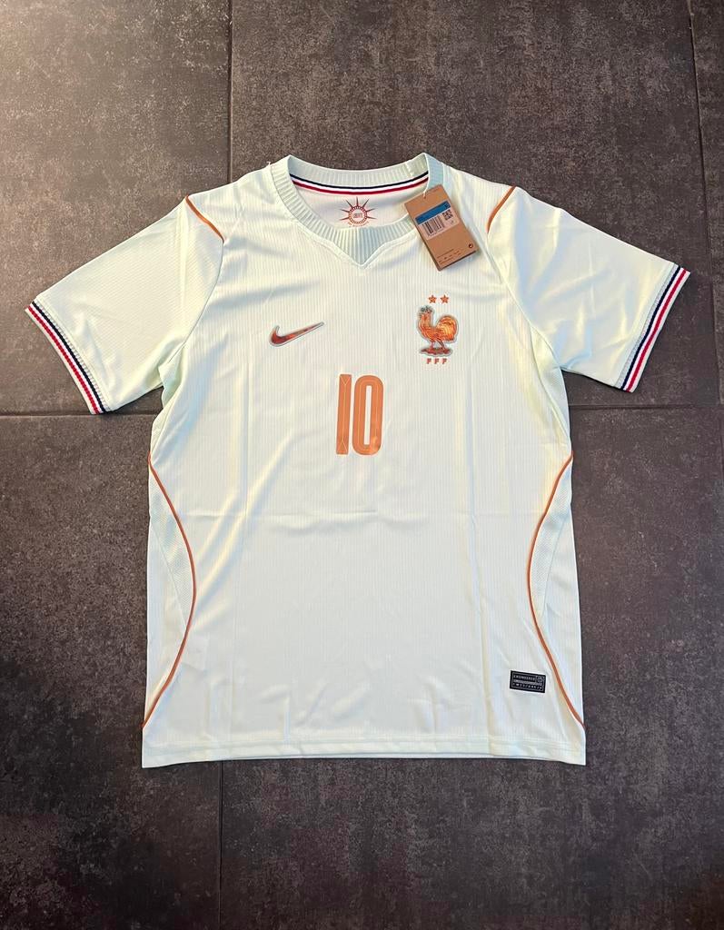 Frankrijk WK voetbal truitje Mbappe, Maat M, Ophalen of Verzenden, Nieuw, Shirt