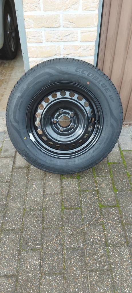 Reservewiel nieuw, Enlèvement