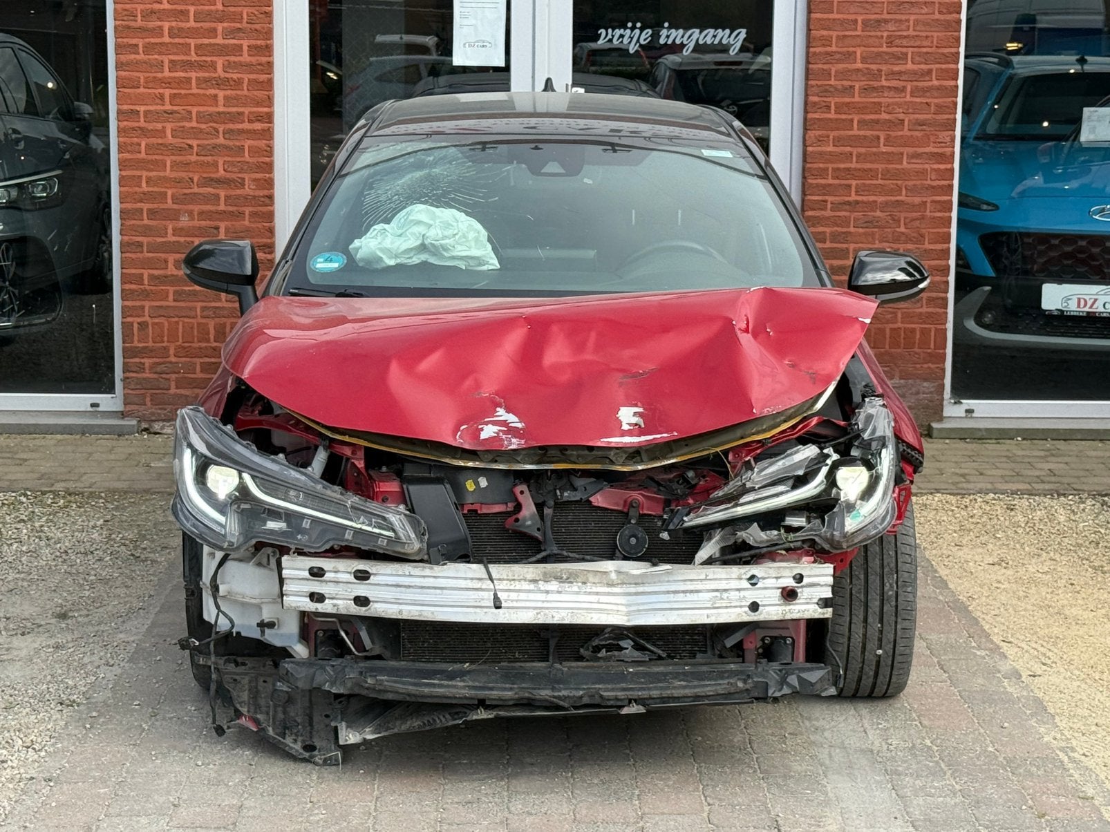 TOYOTA COROLLA HYBRID 1.8I 98CH |️VOITURE ACCIDENTÉE️, Achat, Euro 6, Entreprise, 72 kW