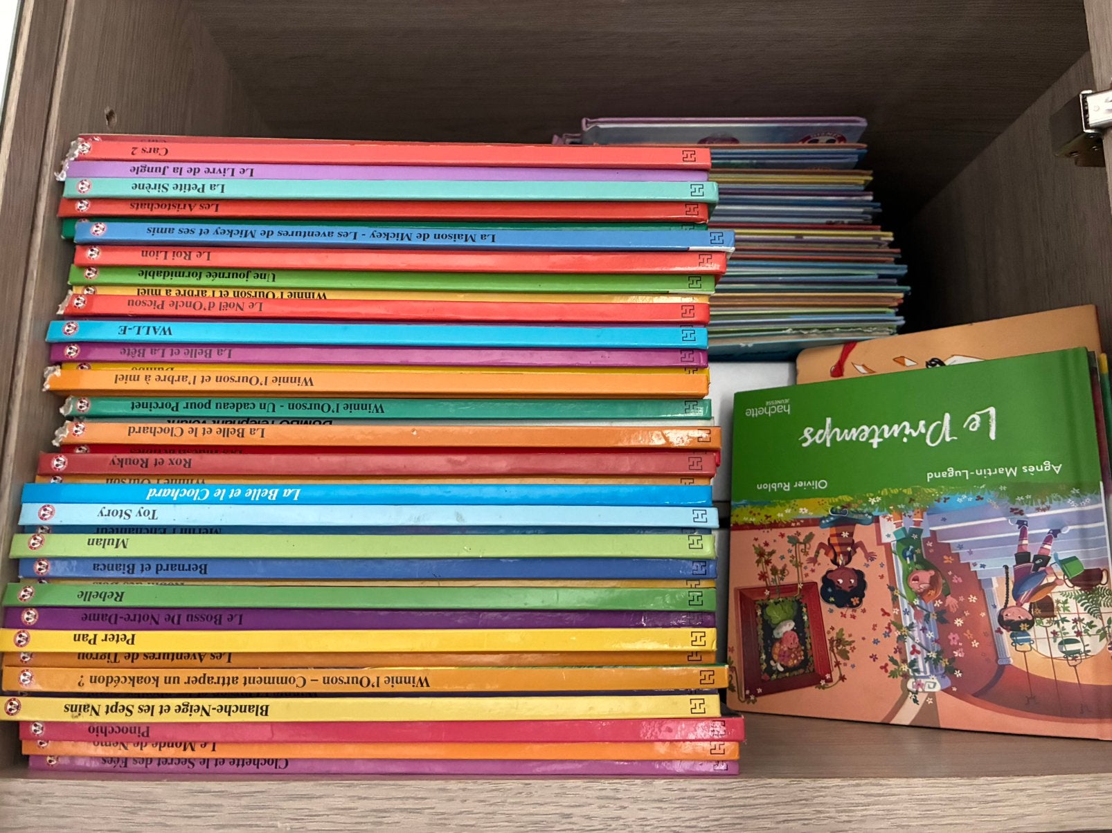 Collection complète livres Disney, Collections, Enlèvement, Comme neuf