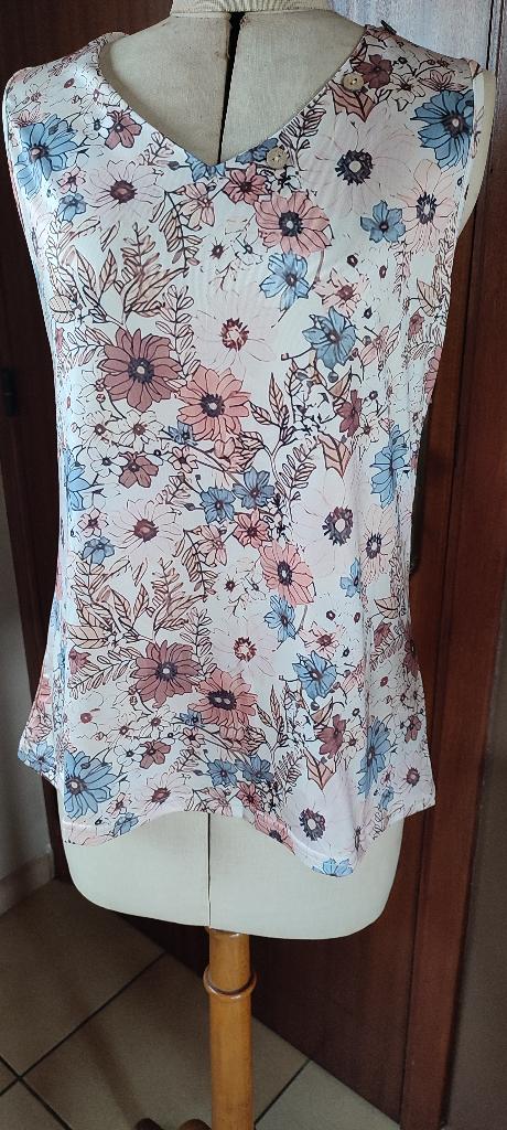 T-shirt met blouse zonder mouwen, Blauw, Maat 42/44 (L), Nieuw, Ophalen of Verzenden