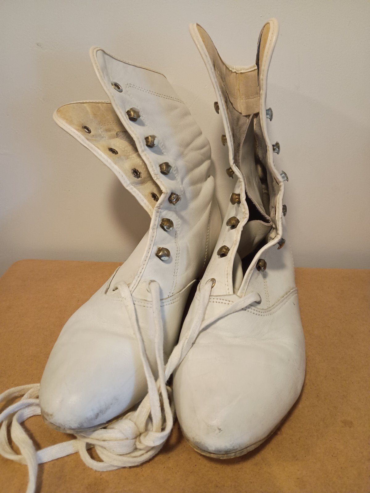 bottes blanches, taille 40, Vêtements | Femmes, Van beers, Enlèvement ou Envoi, Porté, Blanc