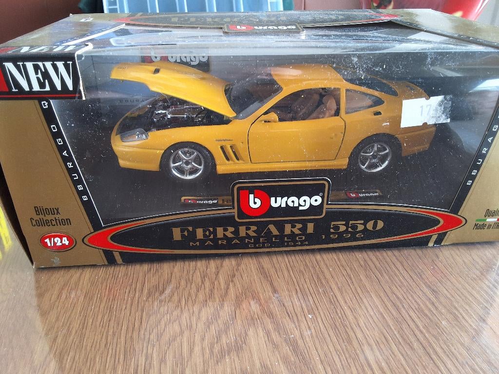 ferrari 550, Hobby & Loisirs créatifs, Voitures miniatures | 1:24, Enlèvement ou Envoi, Comme neuf, Voiture, Burago