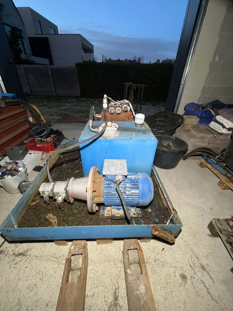 hydraulische groep, Ophalen