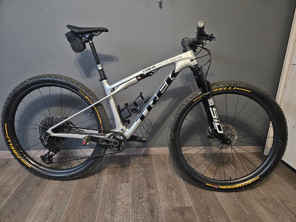 Trek supercaliber, Vélos & Vélomoteurs, Vélos | VTT & Mountainbikes, Comme neuf, Hommes, Trek, 53 à 57 cm, VTT tout suspendu, Frein à disque