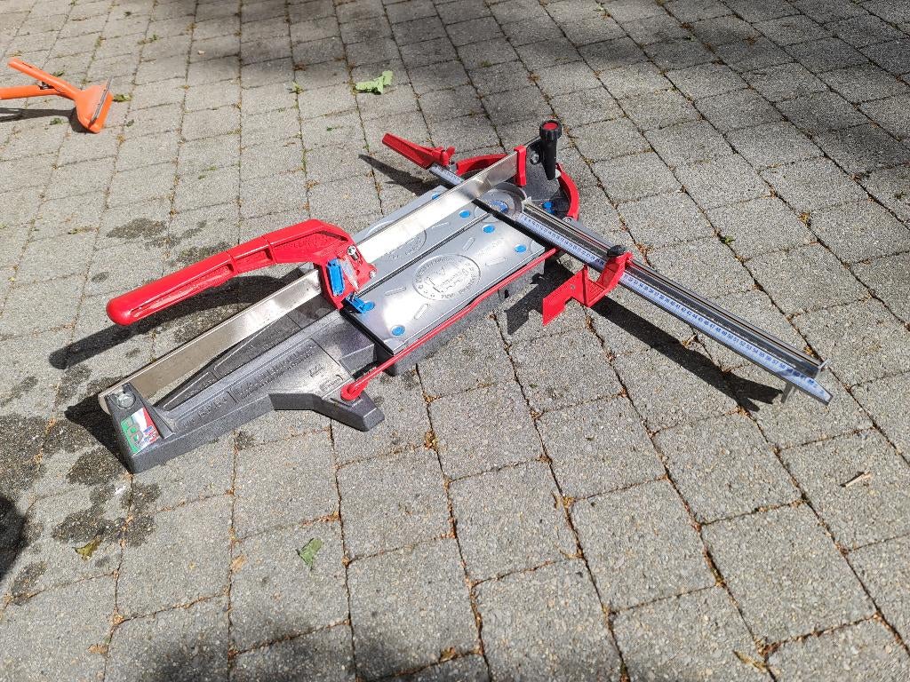 Coupe-carreaux professionnel MONTOLIT de 63 cm à 2 cm, Enlèvement, Comme neuf
