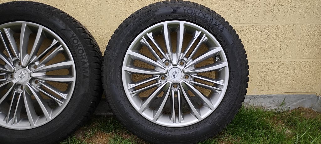 Originele Hyundai Kona-velgen+ TPMS sensoren in NIEUWSTAAT, Auto-onderdelen, Banden en Velgen, Ophalen, Velg(en), 17 inch, Winterbanden