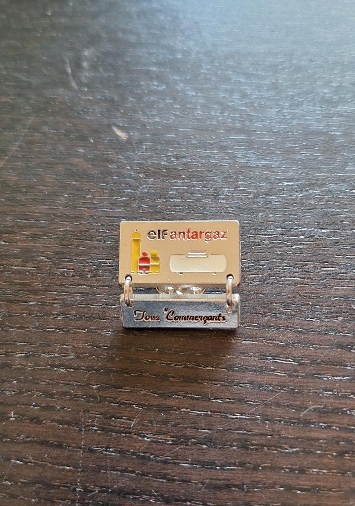 PIN Elf antargaz, Enlèvement ou Envoi, Comme neuf, Insigne ou Pin's