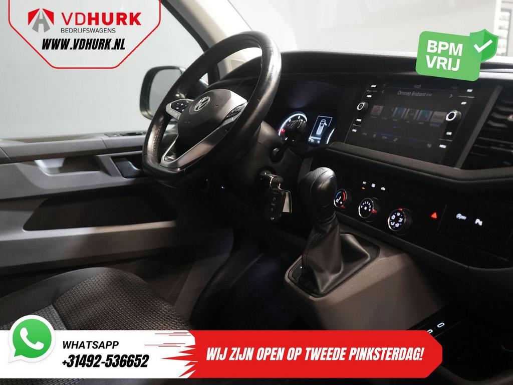 Volkswagen Transporter T6.1 2.0 TDI 150 pk DSG Aut. L2 DC Du, Auto's, Automaat, Parkeersensor, Zwart, Bedrijf