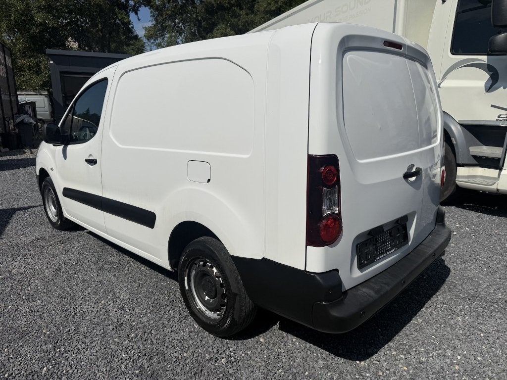 Peugeot Partner 1.6HDi, 2017,114.000km, AC, Pdc, 3PL, L2H1 +, Auto's, Bestelwagens en Lichte vracht, Euro 6, Bedrijf, Diesel, Onderhoudsboekje