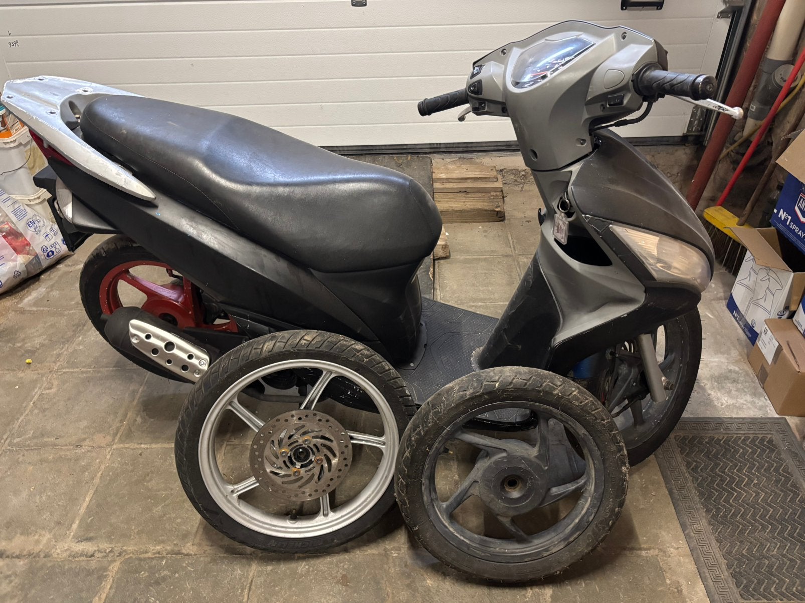 2 x Honda Vision 50cc pour pièces de rechange, Motos, Enlèvement, Utilisé