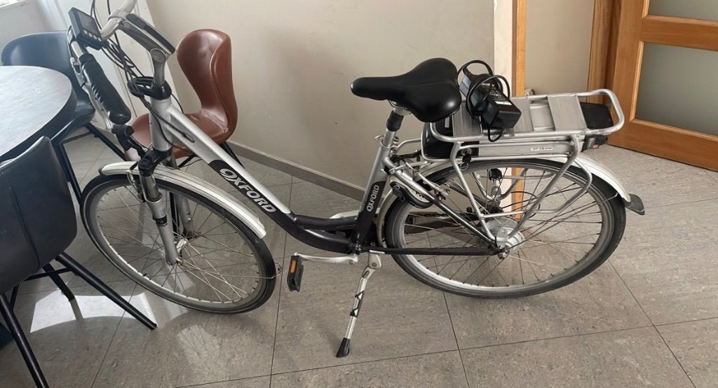 Elektrische fiets OXFORD (batterij moet vervangen worden), Fietsen en Brommers, Fietsen | Dames | Damesfietsen, Ophalen, Gebruikt