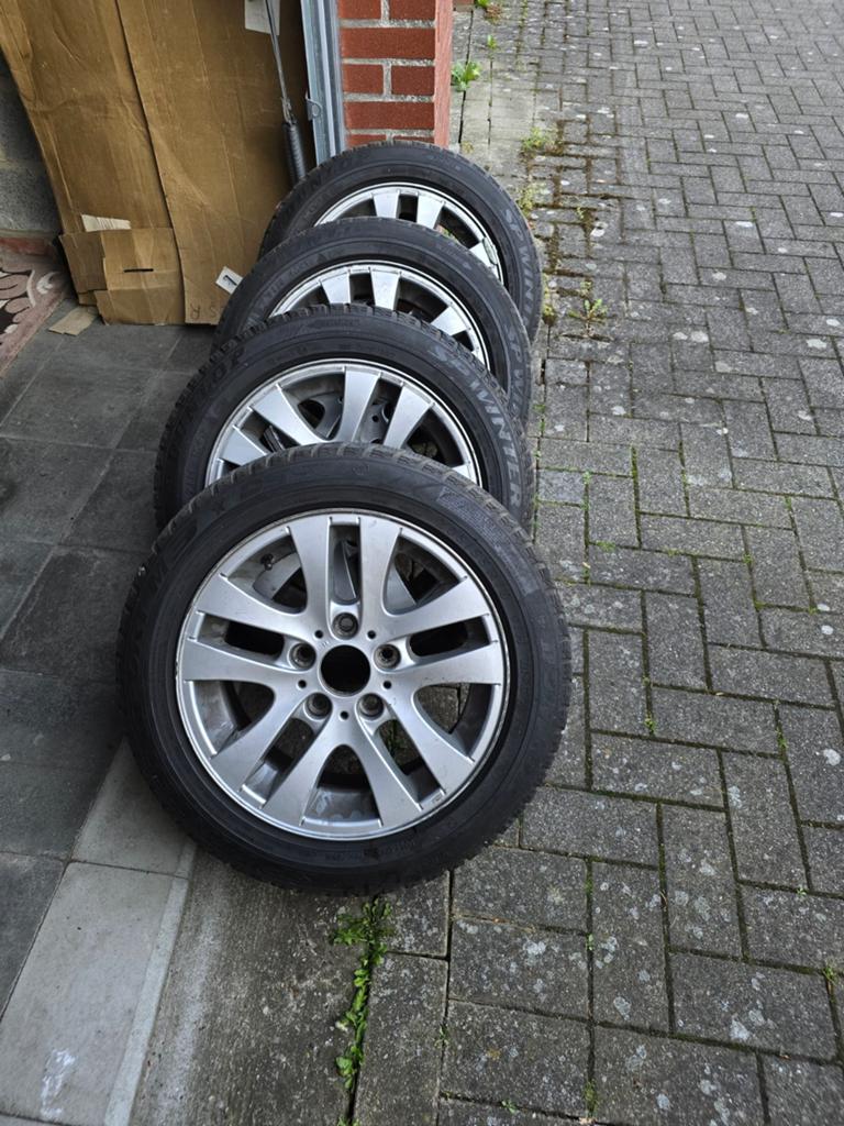 Originele Banden voor Bmw 3 series e90, Ophalen, 16 inch, Band(en)