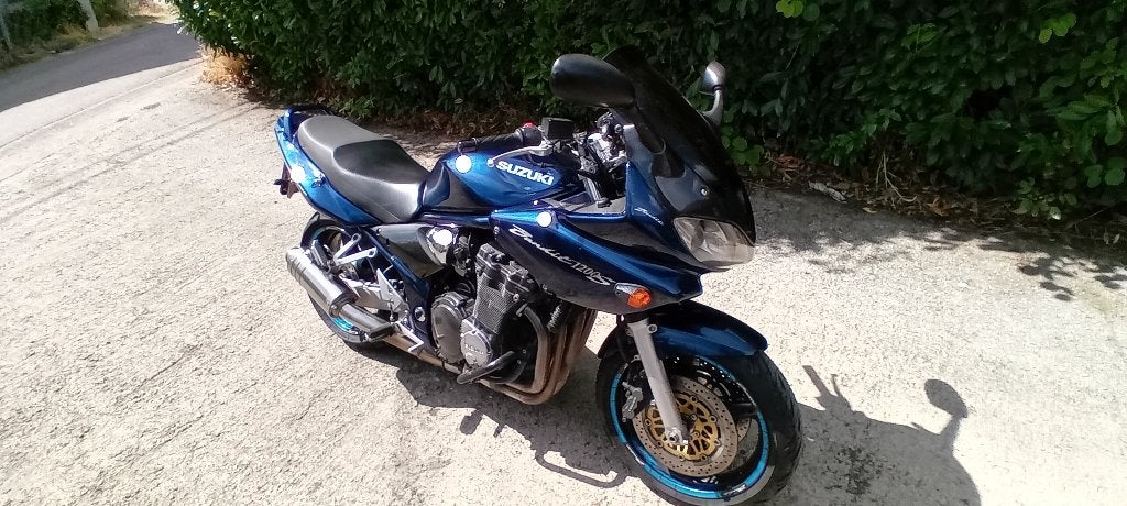 Suzuki Bandit 1200 S, Occasion, Particulier, 4 cylindres, Éclairage LED