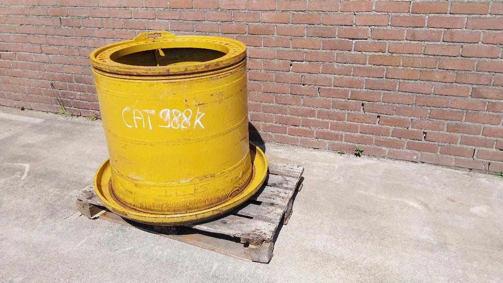 Caterpillar 988 rim