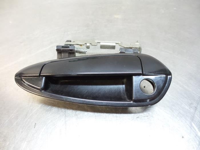 Poignée portière 2portes gauche d'un Fiat Punto Grande, -, 3 mois de garantie, Utilisé, Fiat