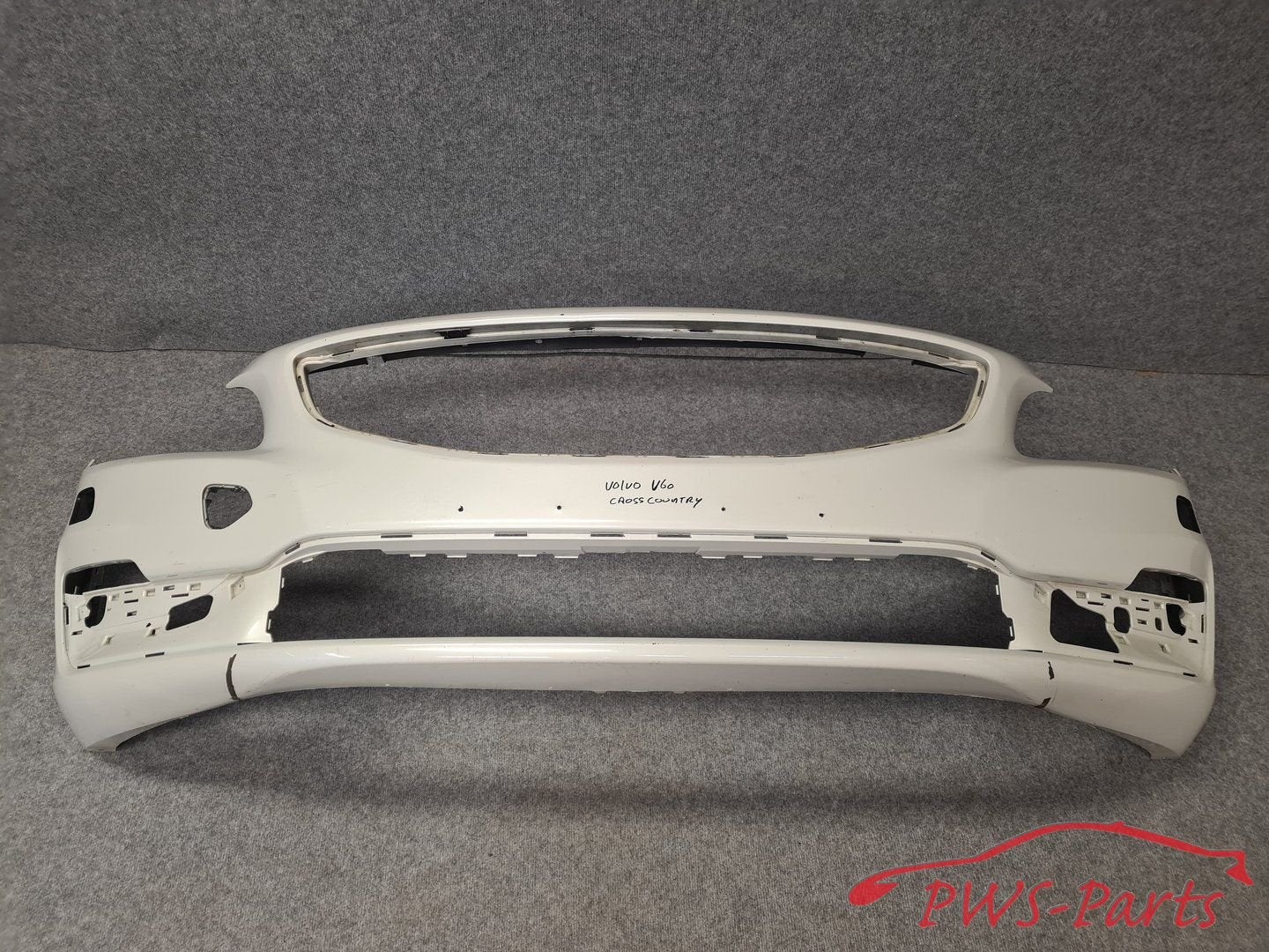 VOLVO V60 CROSS COUNTRY VOORBUMPER ORIGINEEL, -, -, Avant, -