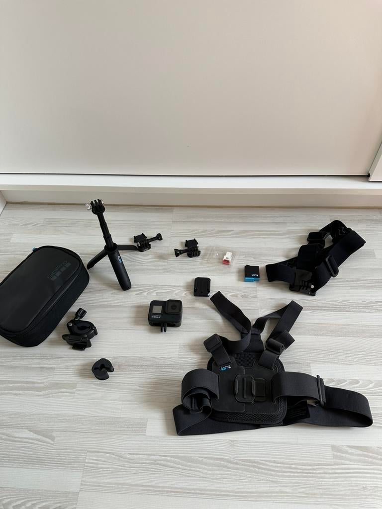 GoPro HERO8 Black + veel accessoires, Ophalen of Verzenden, Zo goed als nieuw, GoPro