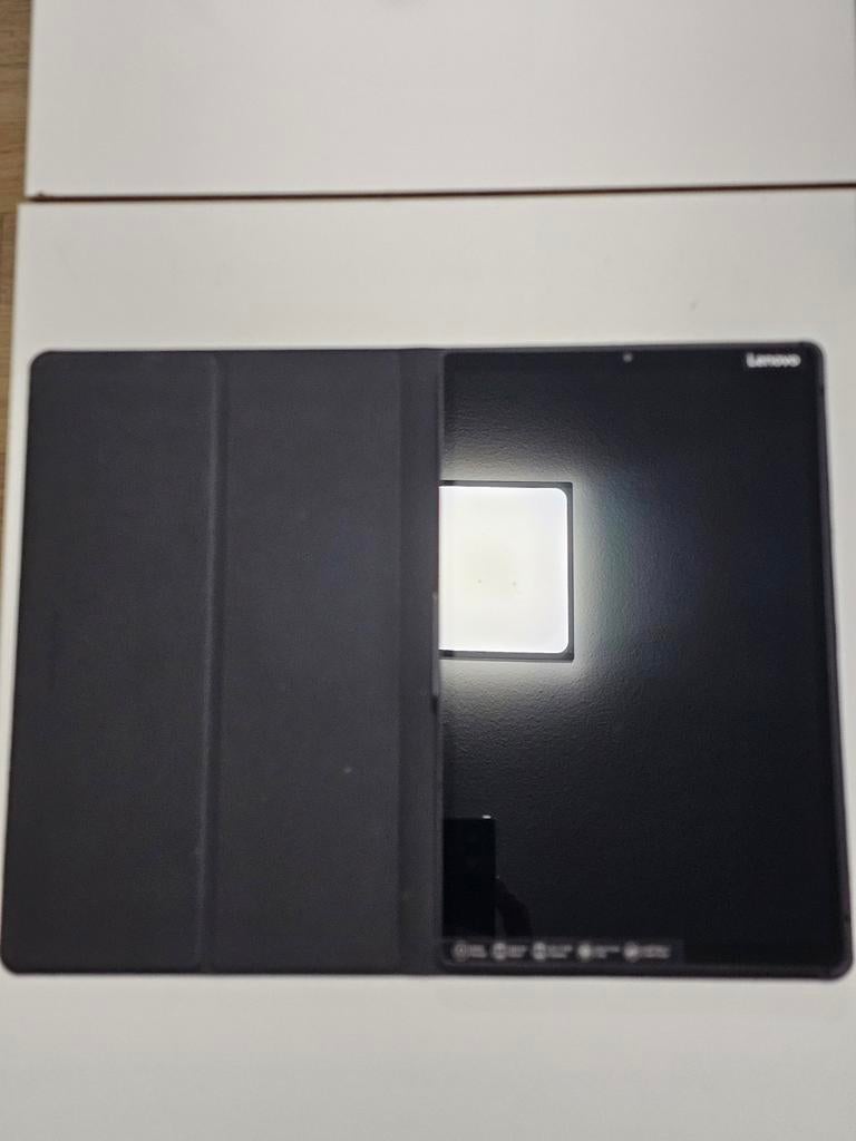Lenovo Tab M10 Gen2/10"3 inch, Ophalen