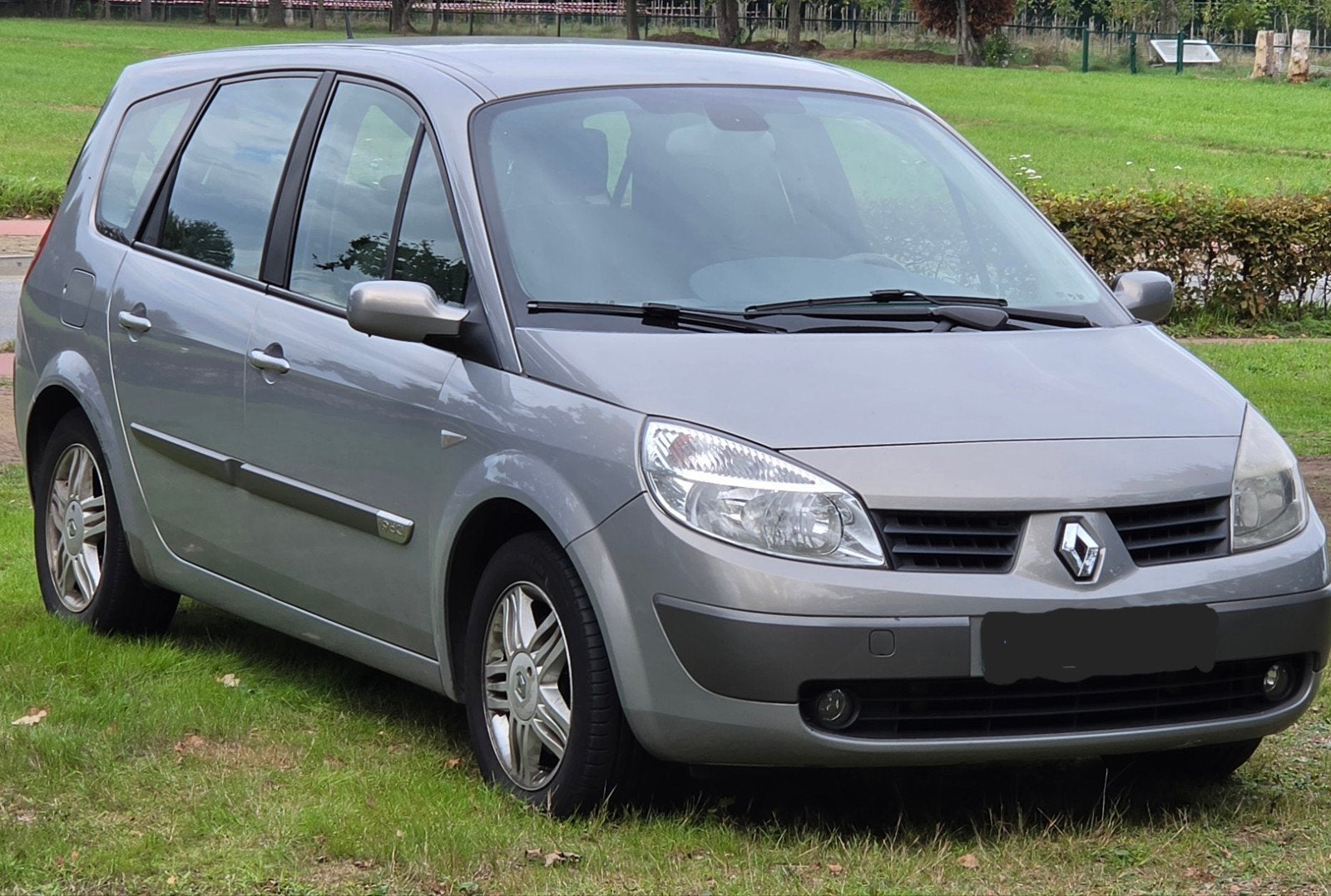 renault scenıc 1.9 dcı bj 2005 7 plaatsen (aırco) 210000 km, Autos, Particulier, https://public.car-pass.be/vhr/51a0c900-064f-4e4e-8fe9-0d27b39ca52c