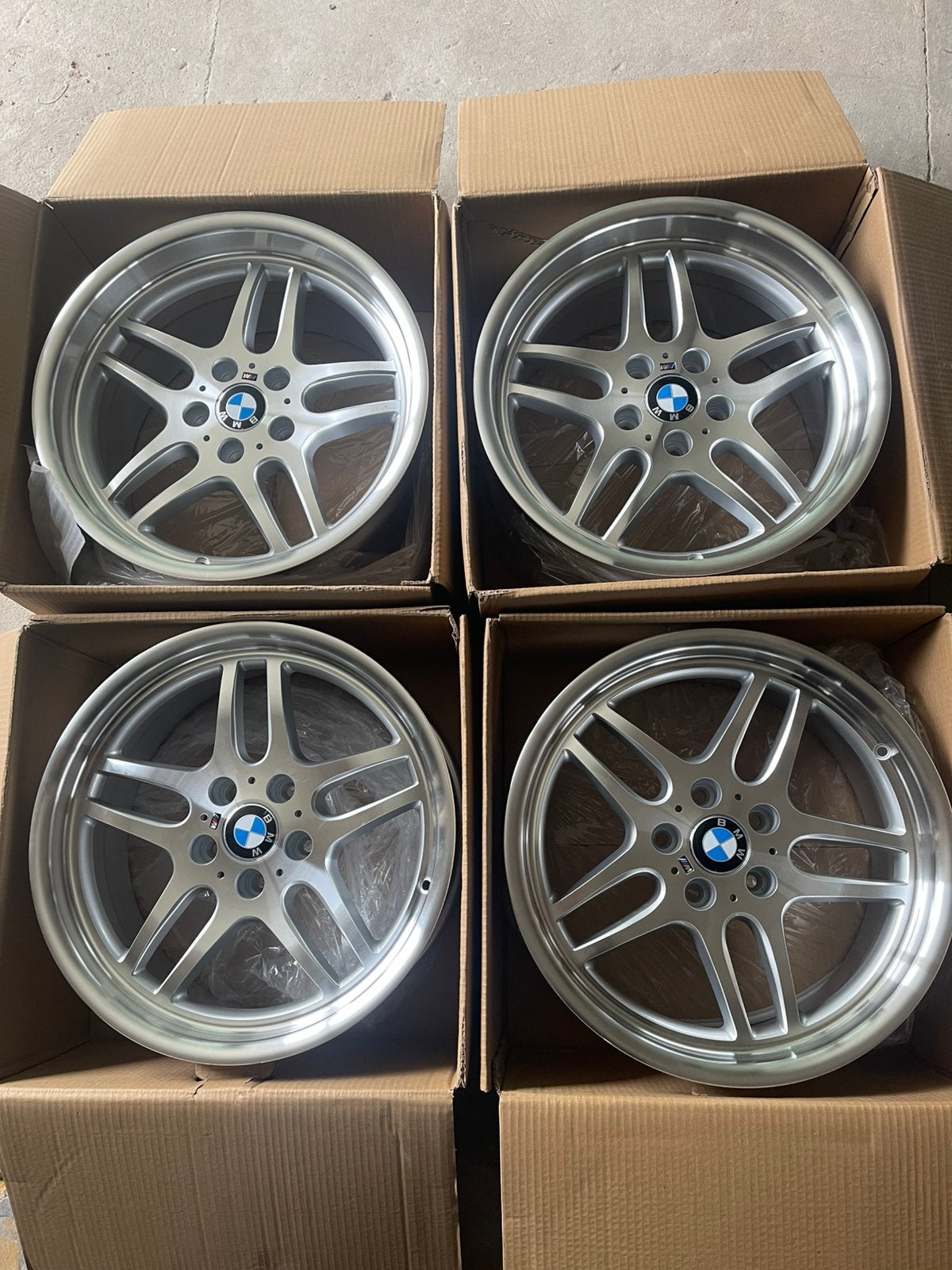 4 BMW 18 inch parallelle stijl 37 velgen, Auto-onderdelen, Ophalen, 18 inch, Velg(en)