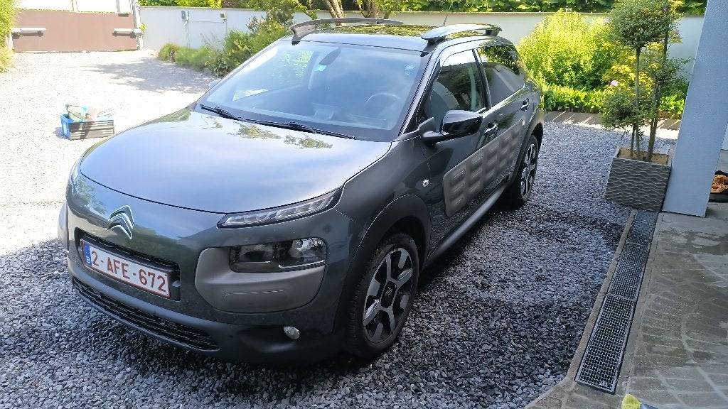 C4 Cactus 1.6HDi 100 Shine ETG, Autos, Achat, Euro 6, Carnet d'entretien, Autre carrosserie