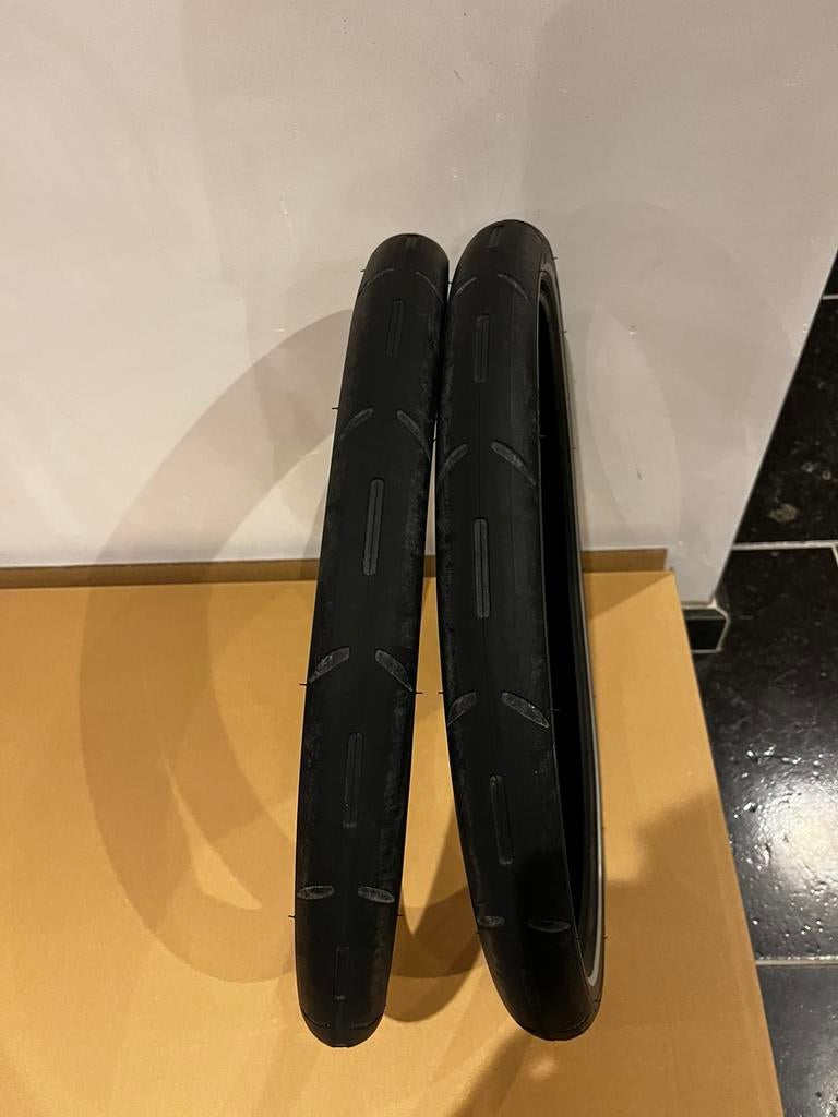 Thule-band 20 x 1,75, Ophalen of Verzenden, Zo goed als nieuw
