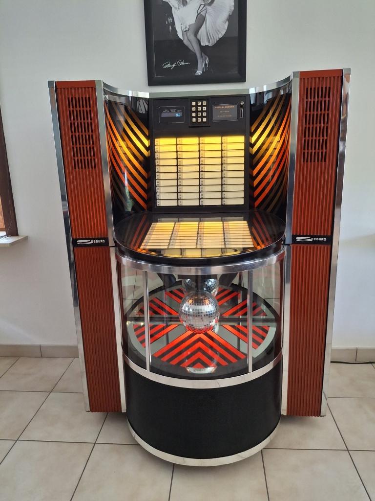 Jukebox Seeburg Phoenix SMC2, Verzamelen, Automaten | Jukeboxen, Ophalen, Zo goed als nieuw, 1970 tot heden, Seeburg