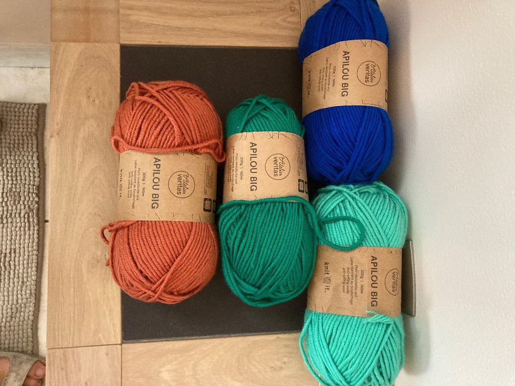 Breiwol veritas &katia +3kg, Hobby & Loisirs créatifs, Enlèvement ou Envoi, Neuf, Tricot ou Crochet, Aiguille