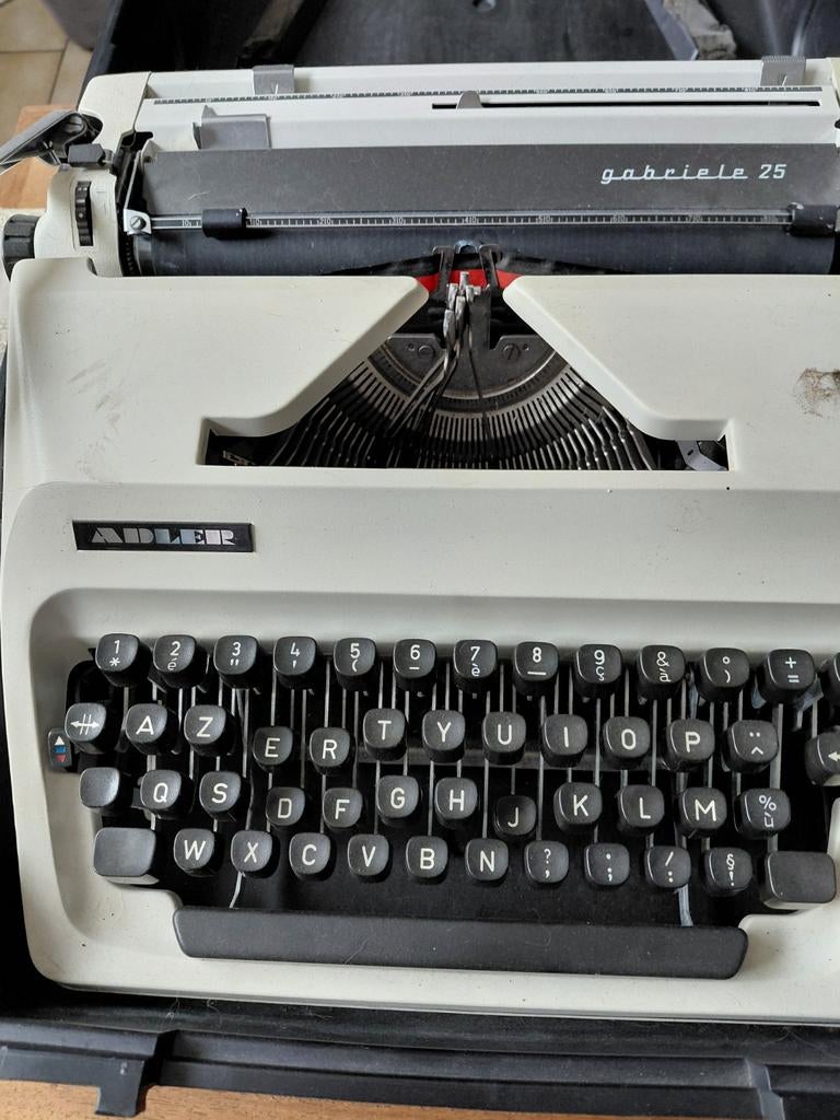 Typemachine, Ophalen