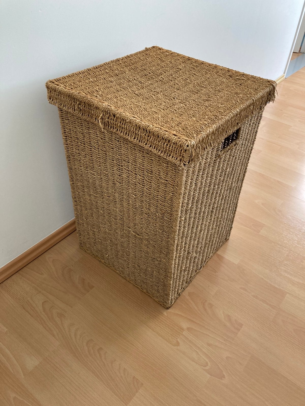Rieten mand, Huis en Inrichting, Ophalen, Gevlochten, Mand, Zo goed als nieuw