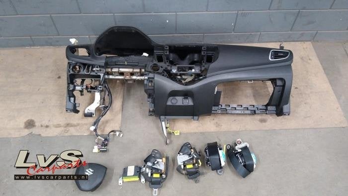 Airbag set + dashboard van een Suzuki Baleno, Gebruikt, -, -, Ophalen of Verzenden