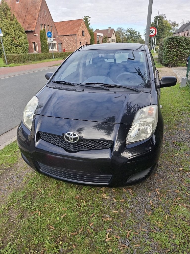 Toyota Yaris 2009/ 1.0L/ 5P, Autos, Achat, 998 cm³, Boîte manuelle, 5 portes