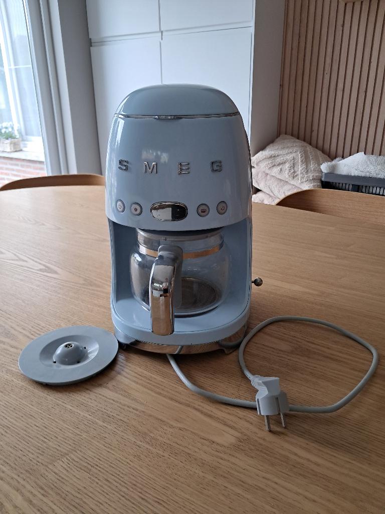 Smeg koffiezetapparaat, Elektronische apparatuur, Koffiezetapparaten, Ophalen, Afneembaar waterreservoir, Koffiemachine, Gemalen koffie