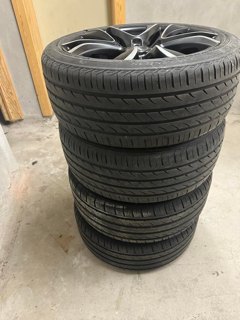 225 45 R18 met 18 inch velgen, Auto-onderdelen, Banden en Velgen, Ophalen, 18 inch, Gebruikt, Velg(en)